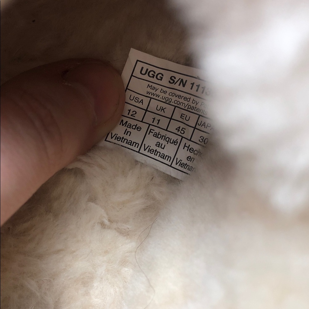 NWOT UGG Men's Neuman Slipper - Picture 2 of 11